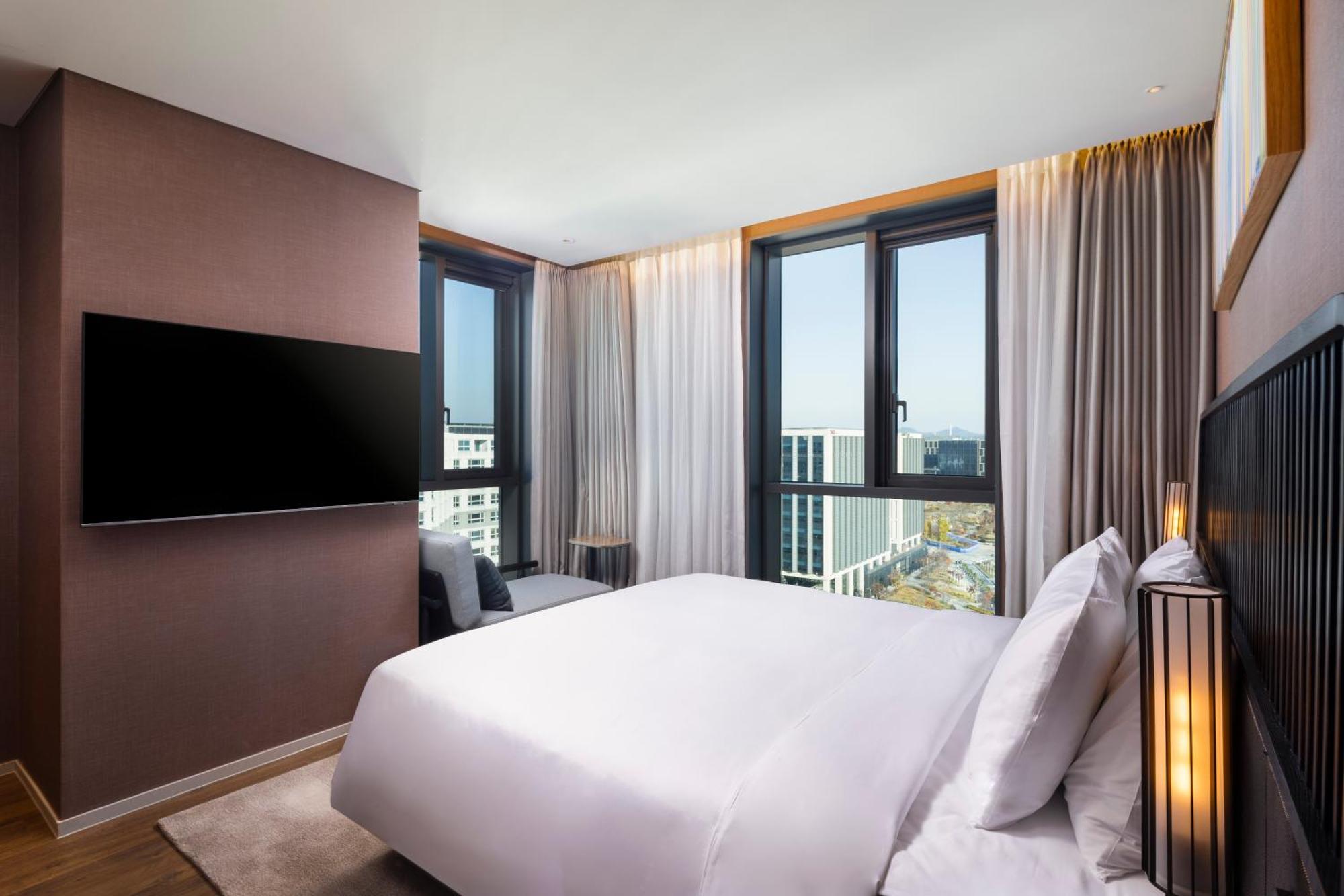 Mercure Ambassador Magok Hotel 4*