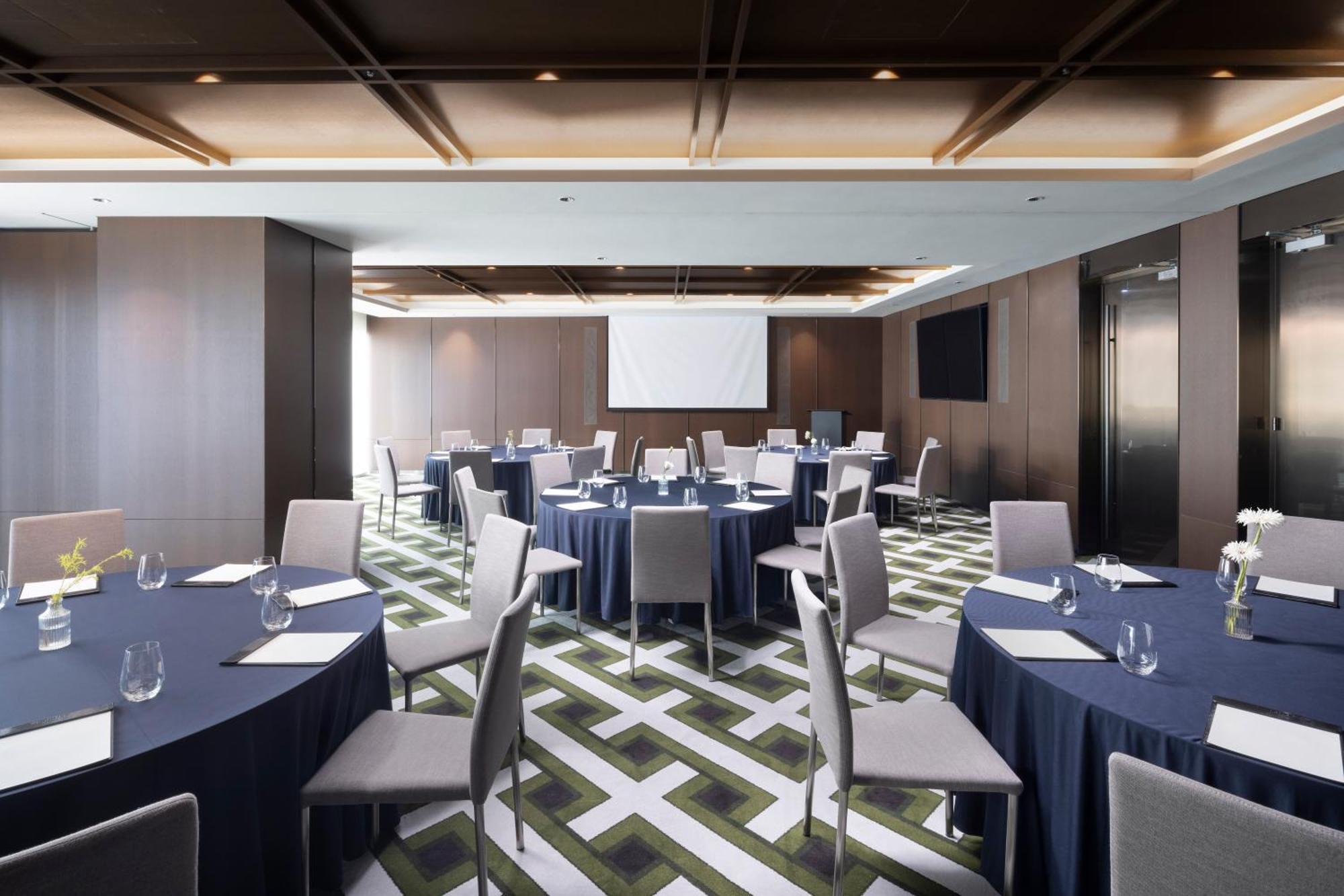Hotel Mercure Ambassador Magok 4*