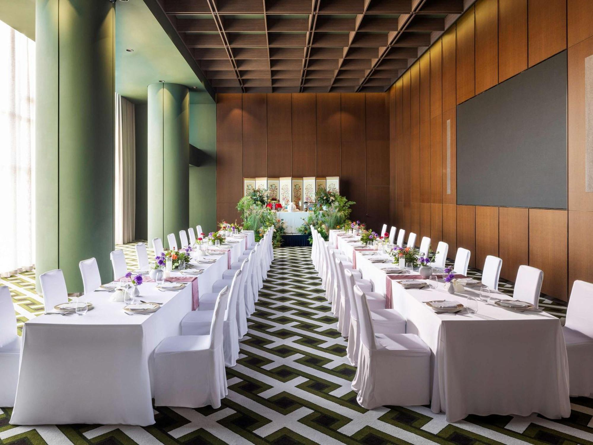 Mercure Ambassador Magok 4*