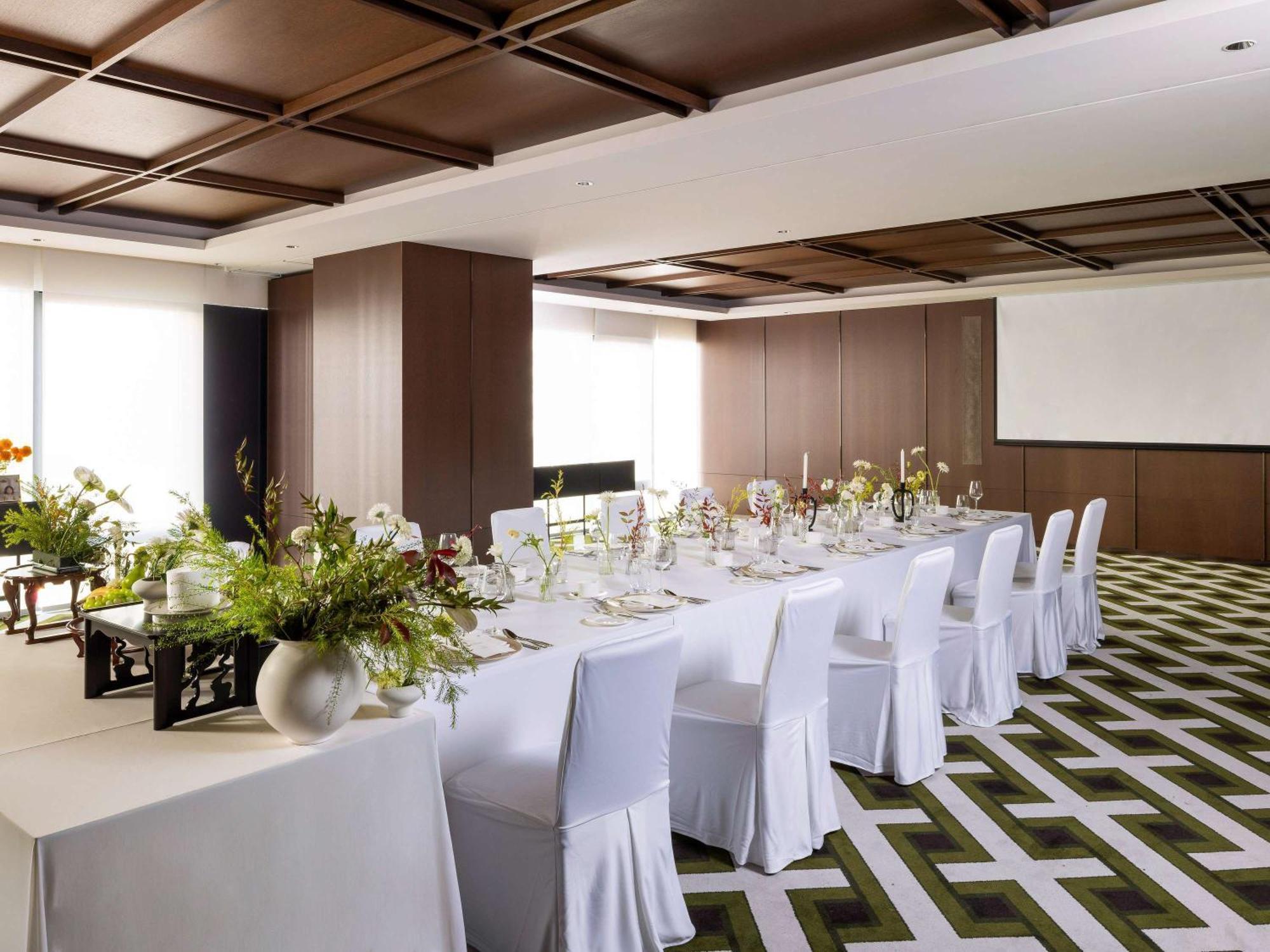 Mercure Ambassador Magok Hotel 4*